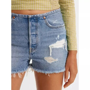 NWT Levi's 501 Mini Waist Women's Shorts Denim Jean in Medium Wash Blue 25